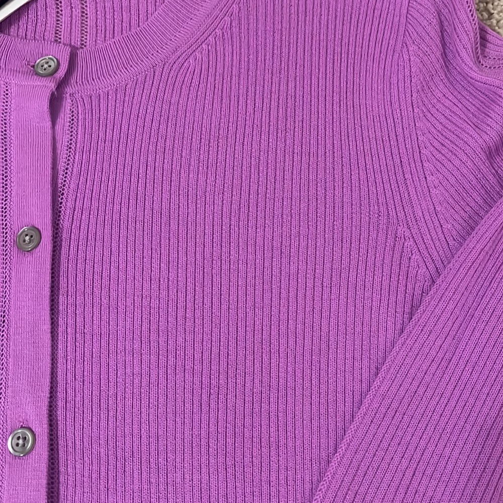 Banana Republic merino wool cardigan. Size medium. New! - Picture 2 of 4